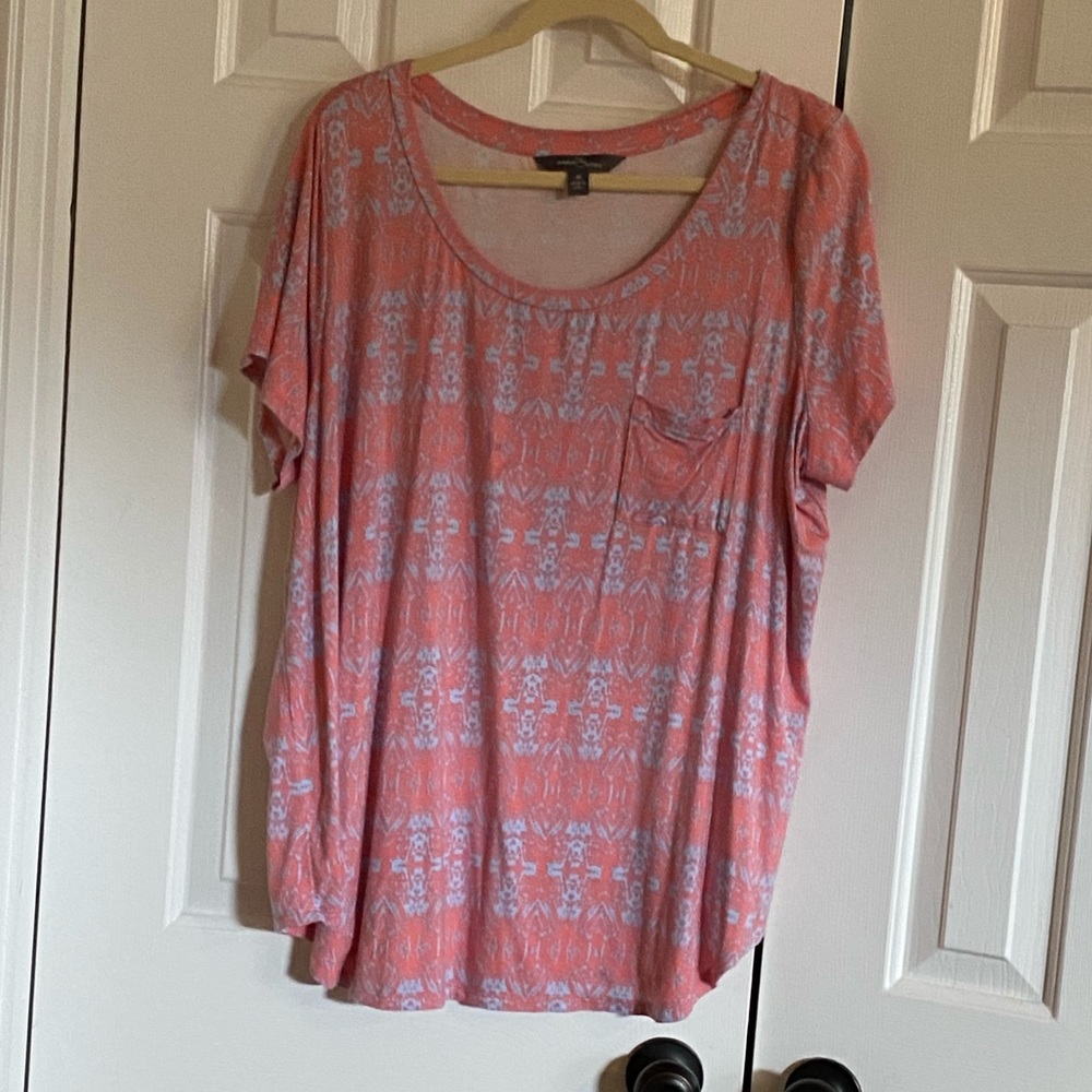 Women’s shirt
